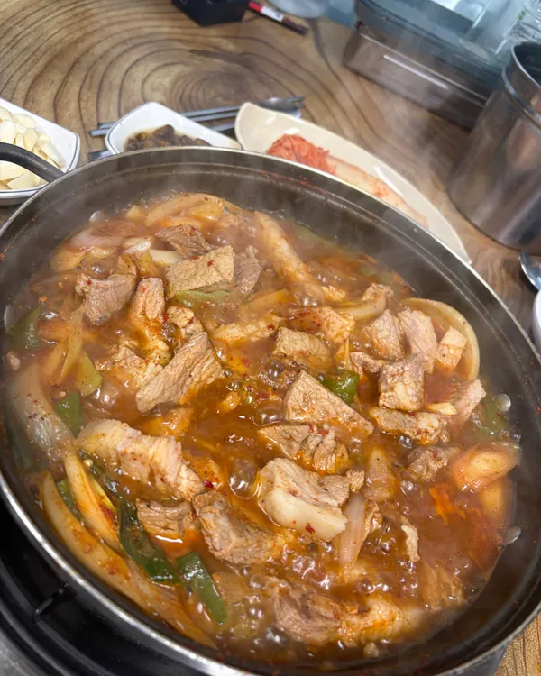 시집안간돼지 [임진냄비갈비 본점] 사진 5