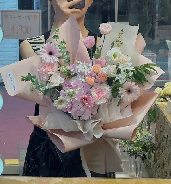 그순간 꽃 홍대점 사진 3