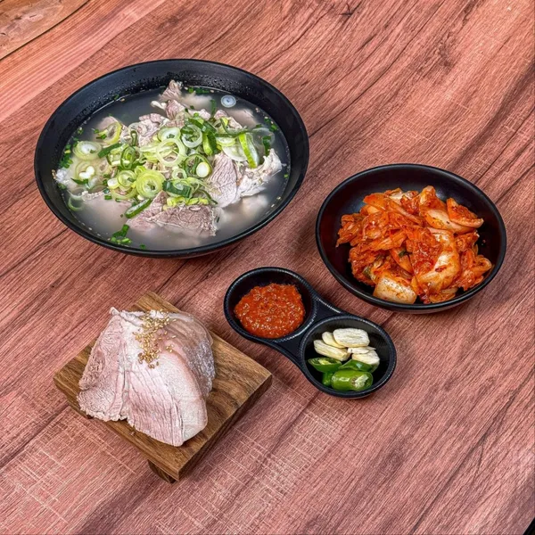 제주올래고기국수 천안신부점 사진 2