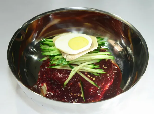 동래밀면 본점 사진 2