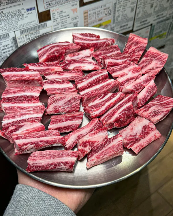 명랑축산 사진 2