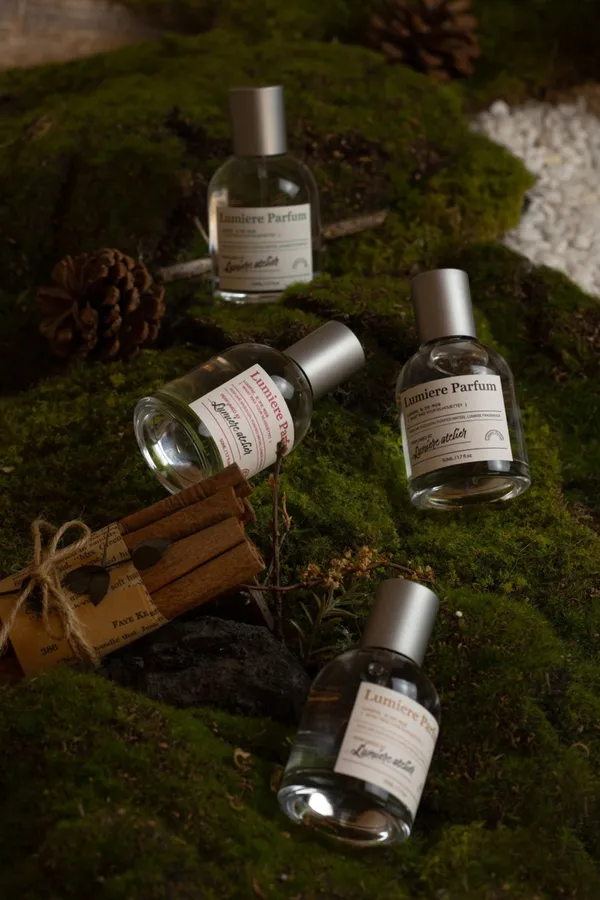 Hyangsu Gongbang L'umiere Perfume Seongsu