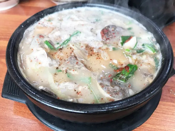 왕왕순대국밥몸국 사진 3