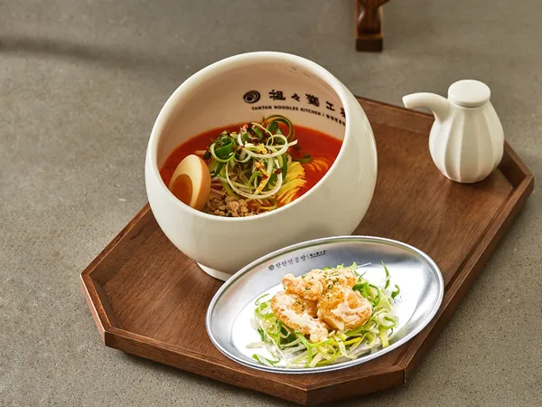 탄탄면공방 마곡나루점 사진 3