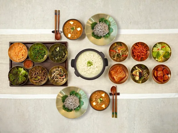 사월에보리밥과쭈꾸미 AK플라자 광명점 사진 2