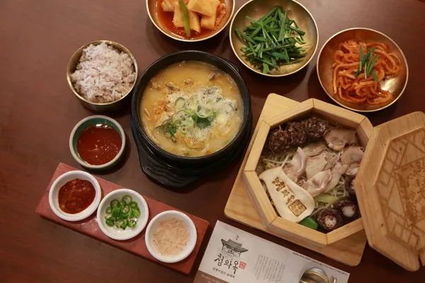 청와옥 광명밤일마을점 사진 5
