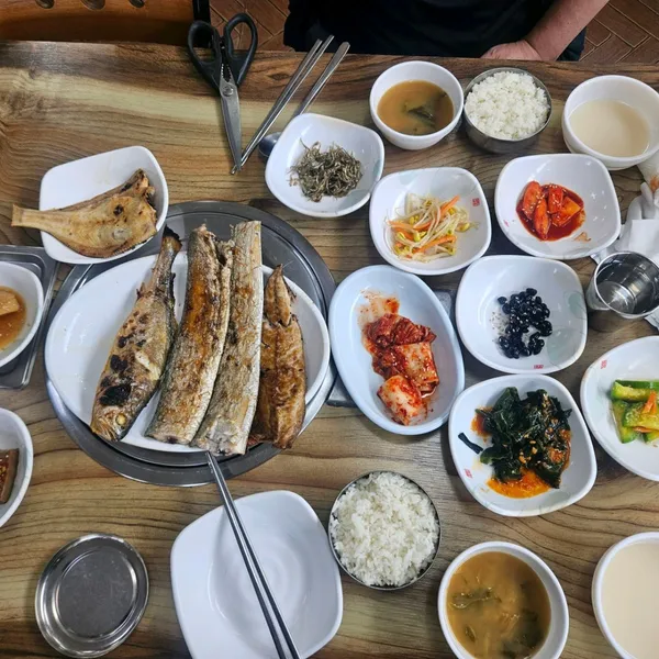 목련식당