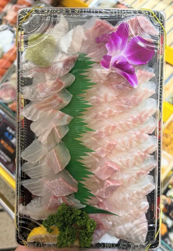 Minnyeonghwareogongjang Sokchojungang Market, photo 5