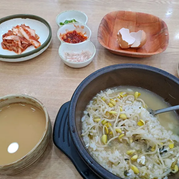 24시전주명가콩나물국밥 별내점 사진 4