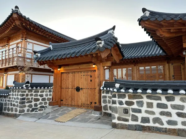 흰구름밝은달 사진 2