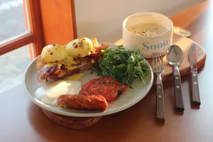 Sojesoluna