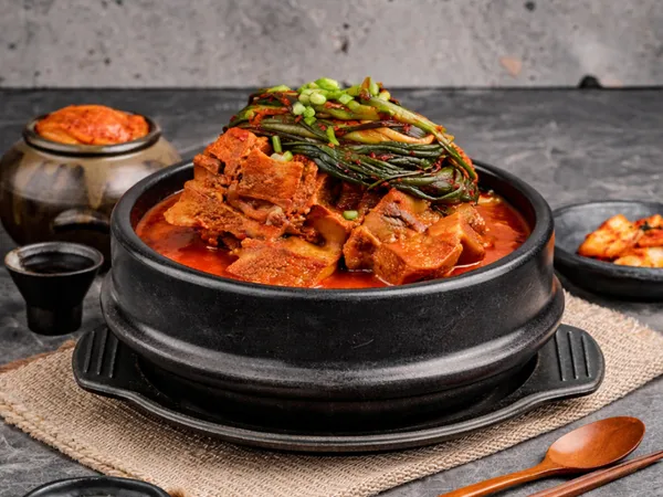 청년감자탕순대국 부천시청점 사진 4