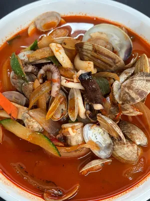 Jini Lu