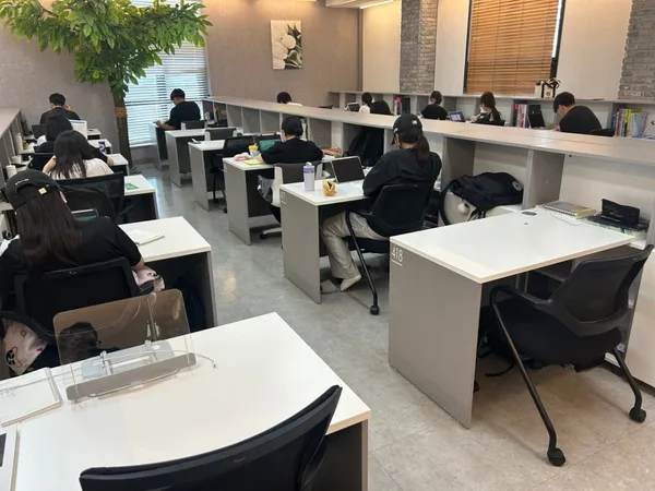 업리턴 스파르타 1, 2관 사진 3