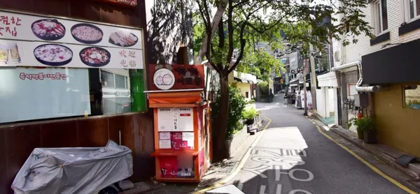 오마이갓 전용관 사진 2