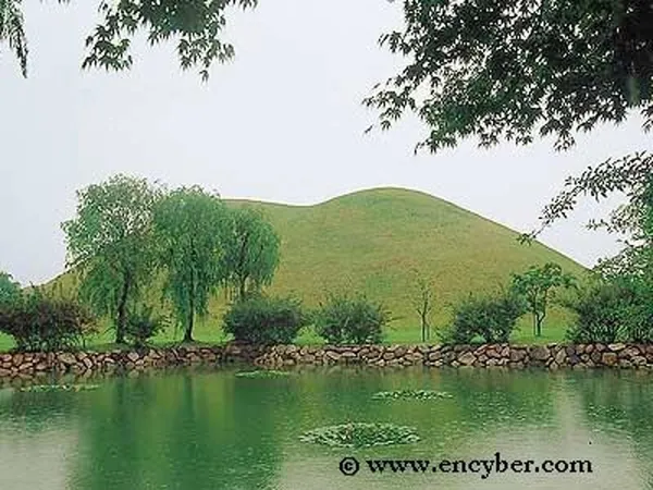 경주 황남리 고분군