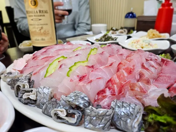 민어횟집 사진 2