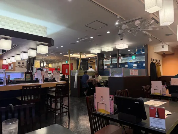 스시잔마이 신주쿠히가시구치점 사진 5