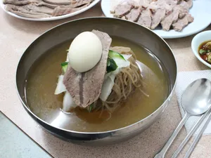 ユジン食堂