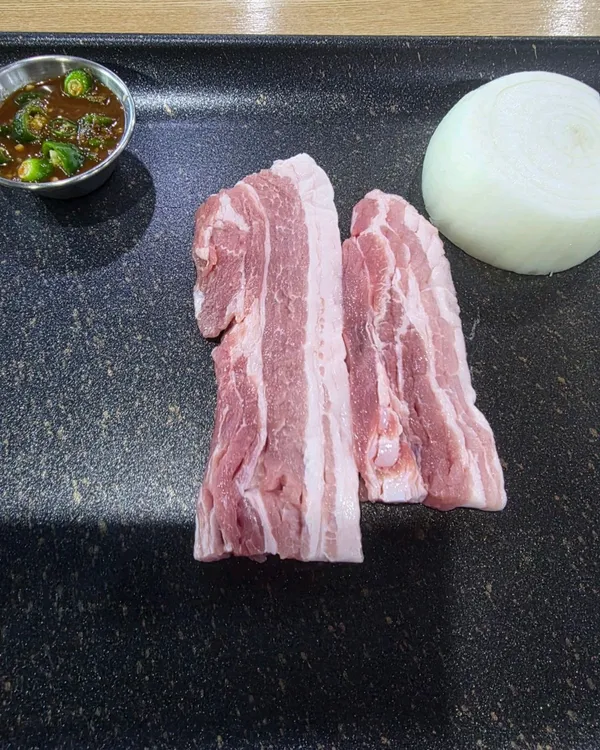 석기정돌솥부대찌개 신기삼성점