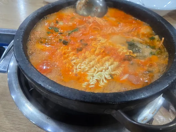 석기정돌솥부대찌개 신기삼성점 사진 5