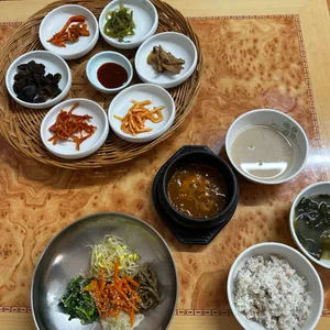 サムブ食堂
