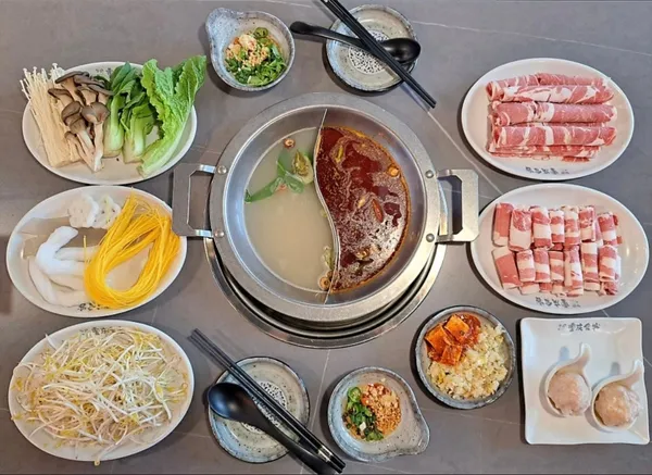 충칭라왕 본점. 구 중경식객