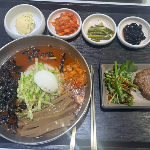 평창도토리버섯매운칼국수 사진 4