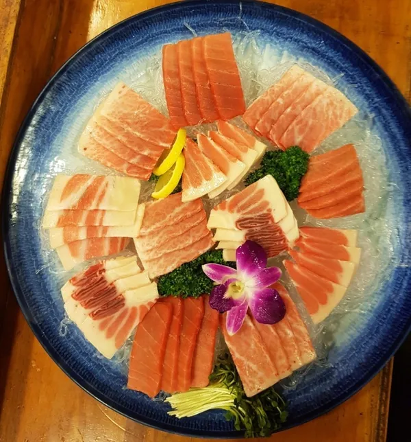 サッポロマグロ専門店