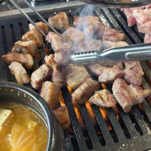 Mapo Jumeokgogi Yeonsu