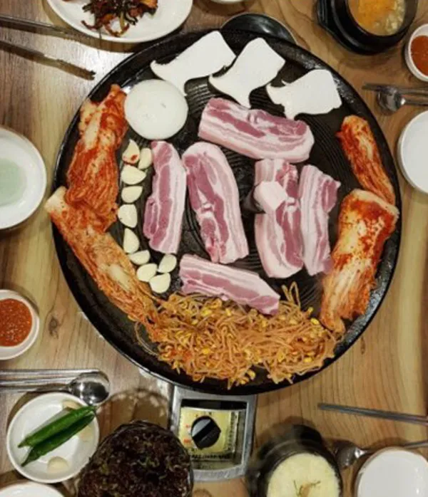 돈판사판 운정점 사진 2
