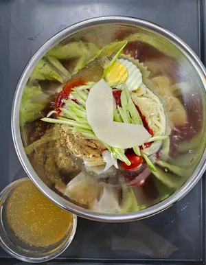 Sejong Naengmyeon Kongguksu