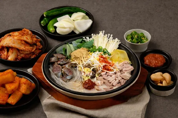 옛날경성순대국 광교중앙역점 사진 5