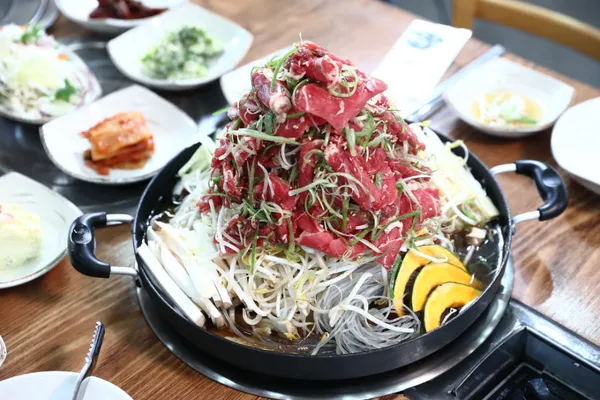 우진식당 매미성본점 사진 2
