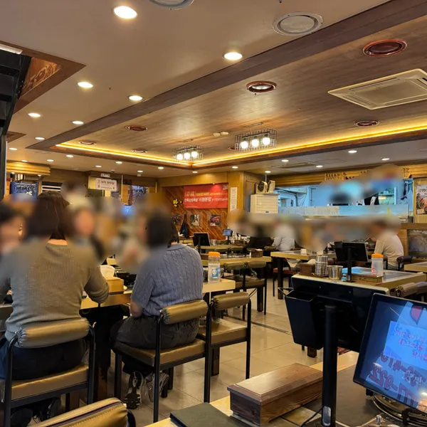 만족오향족발 시청점 사진 5