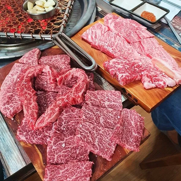 찬우물한우정육식당