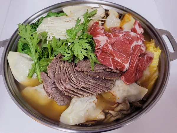 Yeoreobun Pyeongyang Naengmyeon
