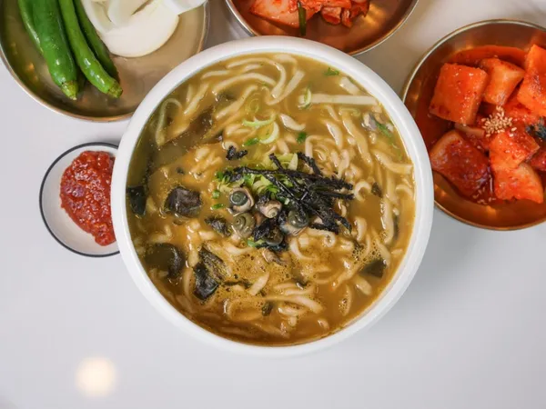제주보말 메밀칼국수 수평선본점 사진 3