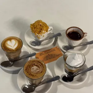 Jjaekjjaek Coffee Masan