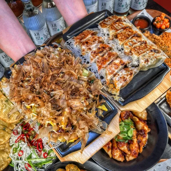 교맥동 수원아주대점 사진 2