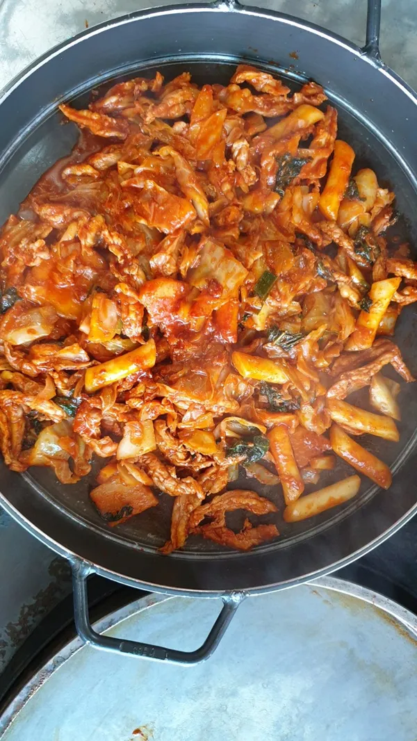 중화호반닭갈비막국수 본점 사진 3