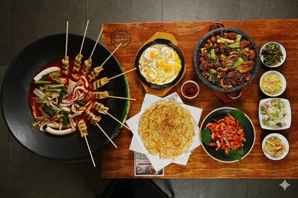 통큰솥뚜껑닭볶음탕 광양중마점 사진 5