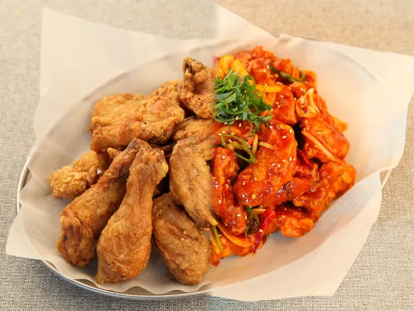 오유니통닭 방배본점 사진 5