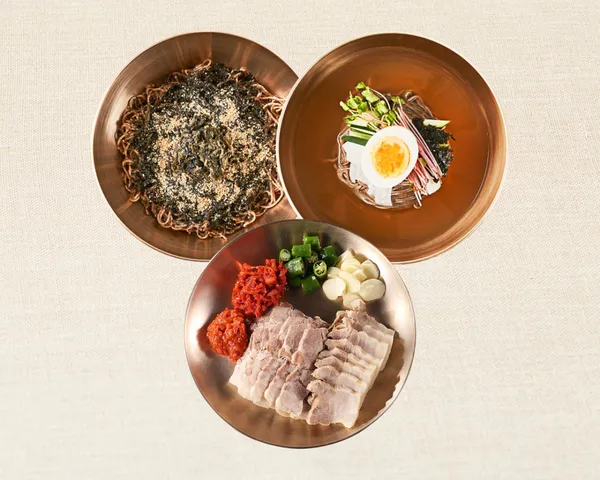 개수리막국수&산골닭갈비 고덕역점 사진 5