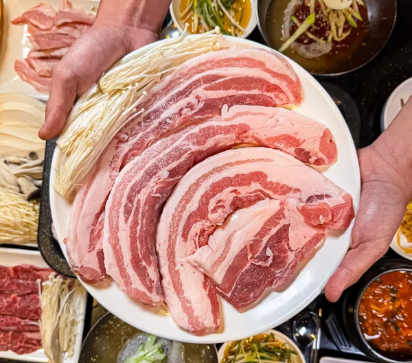 돈돼지 주안본점 사진 4