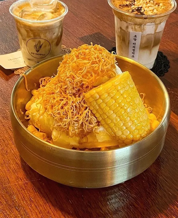 초당커피정미소 속초점 사진 2