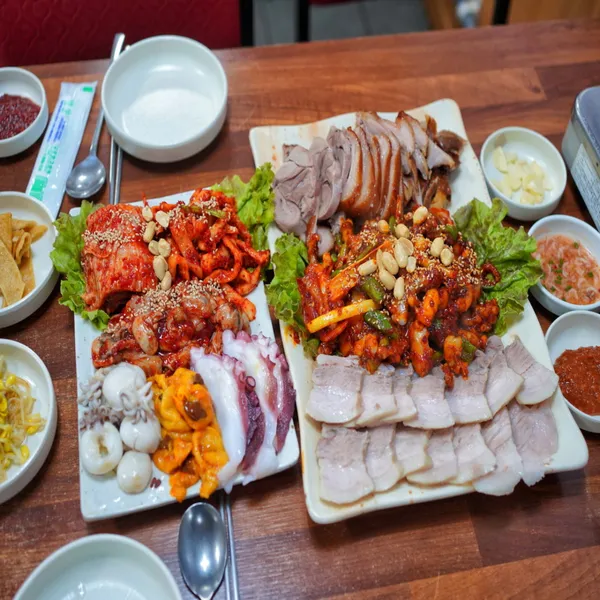 종로보쌈 장군굴보쌈 사진 3