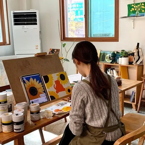 나의 작업하는 방 사진 3