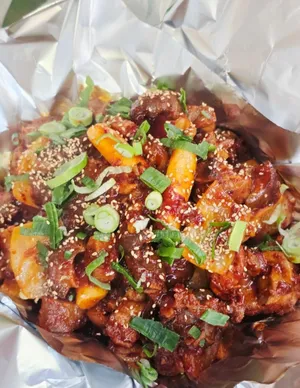 Pungnyeon Jokbal