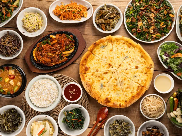 효자동보리밥&솥뚜껑삼겹살 세종다정점 사진 2